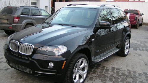 Dezmembram BMW X5 motor 3.0tdi an 2009