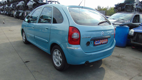 Dezmembram Citroen Xsara Picasso , 1.6i ,Tip motor: NFV , fabricatie 2005