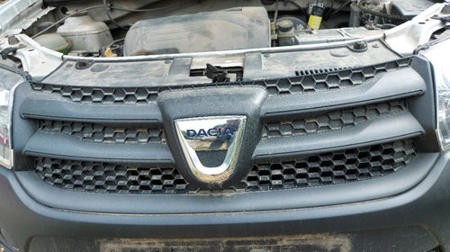 Dezmembram Dacia Logan 2 2015 1.2 benzina 75CP D4F732