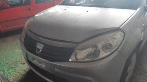 Dezmembram Dacia Sandero 1500 DCI Euro 5