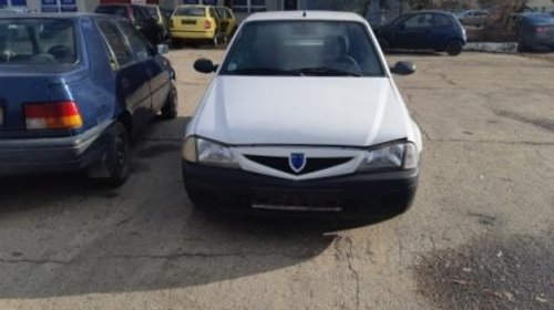 Dezmembram Dacia Solenza