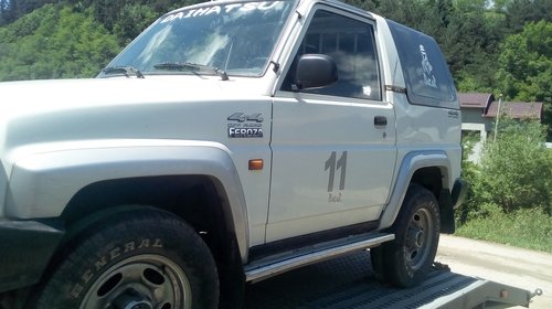 Dezmembram Daihatsu Feroza 1,6 benzina an fab 1995