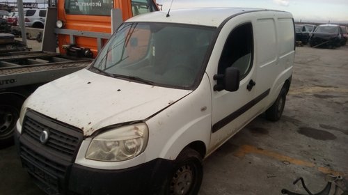 Dezmembram Fiat Doblo (223) 1.3 JTD 2006