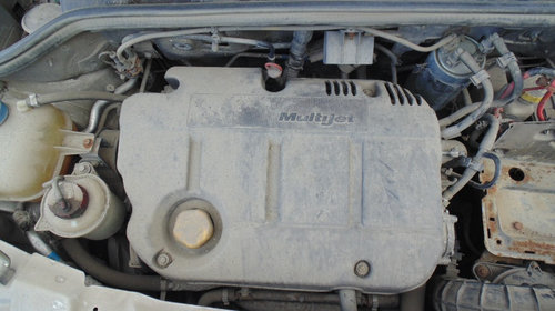 Dezmembram Fiat Doblo an 2007 motor 1.9 JTD cod 223B1000