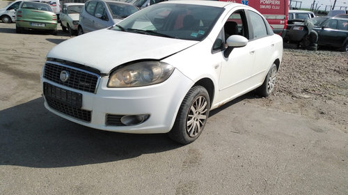 Dezmembram Fiat Linea, an 2008, motor 1.3 multi jet Diesel