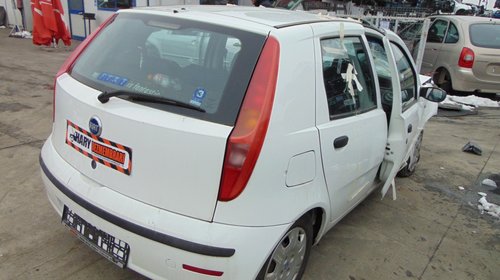 Dezmembram Fiat Punto , 1.2i 16v , tip motor 188A5000 , fabricatie 2002
