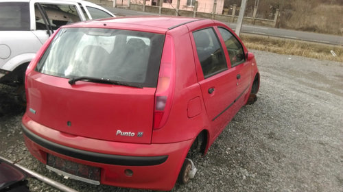 Dezmembram Fiat Punto 2000 1.2 Benzina Cod Motor:188 A5.000 80 CP