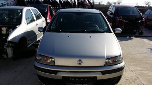 Dezmembram fiat punto din 2001