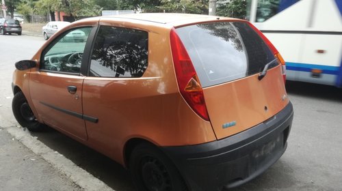 Dezmembram fiat punto fab.2002