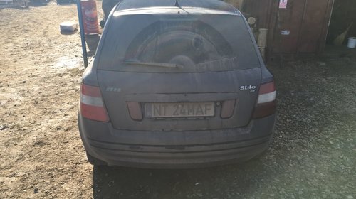 Dezmembram Fiat Stilo 1,6 16V 4 USI, piese cu factura si garantie!!