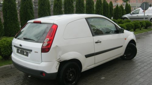 Dezmembram Ford Fiesta