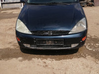 Dezmembram ford focus 1,1. 6 benzina, an 2001