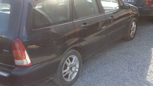 Dezmembram Ford Focus 1 Facelift 1,8TDDI an fab,2001