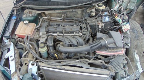 Dezmembram Ford Focus 2 , 1.6i 16v , tip motor HWDA , fabricatie 2005