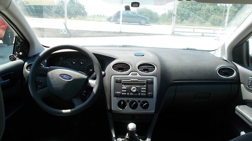 Dezmembram ford focus 2 1.8tdci , an 2005