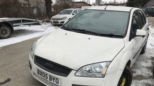 Dezmembram Ford Focus 2 an 2005 motor 1,6 TDCI cod HHDA