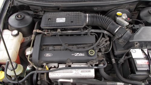 Dezmembram Ford Focus 2 Break 1.6TDCi