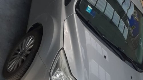 Dezmembram ford focus 2 facelift combi break 1.6 tdci