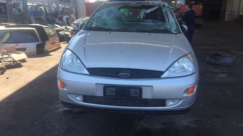 Dezmembram Ford Focus I break