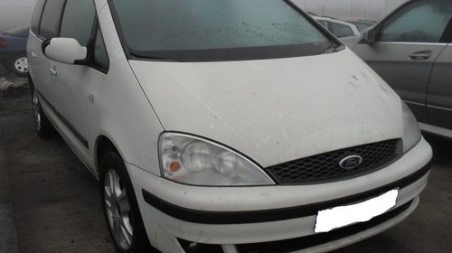 Dezmembram Ford Galaxy 2.8 benzina '2005