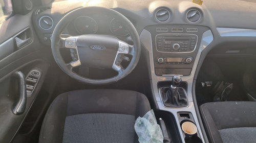 Dezmembram Ford Mondeo 4 [facelift] [2010 - 2015] Liftback 2.0 TDCi MT (140 hp) motor diesel UFBA