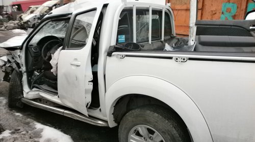 Dezmembram Ford Ranger 2011, motor 2.5 Diesel