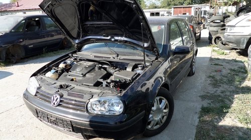 DEZMEMBRAM GOLF 4 1.6 Benzina