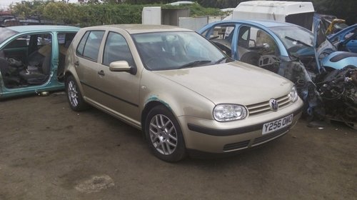 Dezmembram golf 4 mot 1.4 benzina