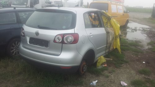 Dezmembram Golf 5 Plus 2005, 1.6 TDI