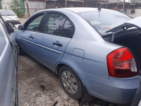 Dezmembram Hyundai Accent MC [2006 - 2011] Sedan 1.4 MT (97 hp) Hyundai Accent limuzina MC -1.4i 97cp G4EE - gri