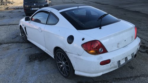 Dezmembram Hyundai Coupe 16 16v 2007