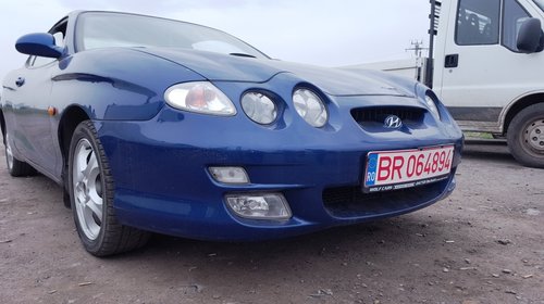 Dezmembram Hyundai Coupe - 2000 - 2.0 benzina