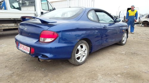 Dezmembram Hyundai Coupe - 2000 - 2.0benzina - 102KW