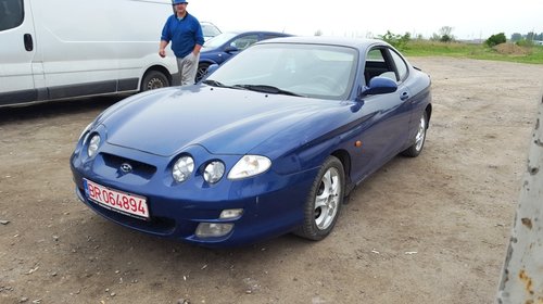 Dezmembram Hyundai Coupe - 2000 - 2.0benzina - 102KW