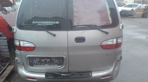 Dezmembram Hyundai H-1, 2007, 2.5 D