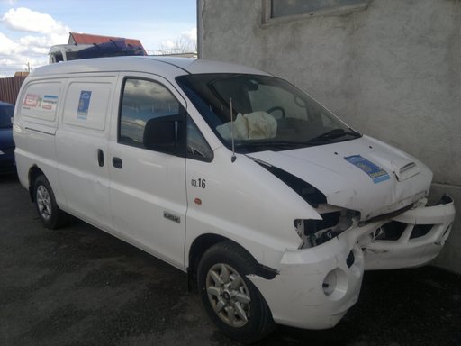 Dezmembram Hyundai H-1 VAN 2008, 2.5CRDI