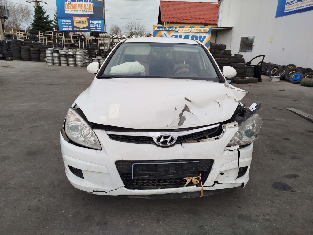 Dezmembram Hyundai I30, 1.4MPI, Tip motor G4F, An fabricatie 2008