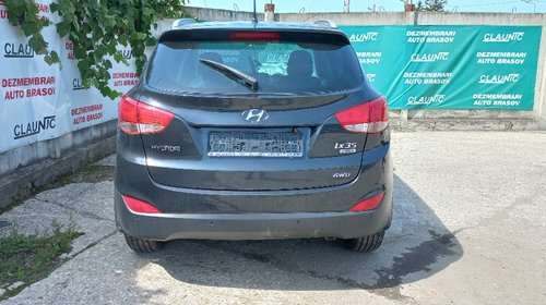 Dezmembram Hyundai IX35 2.0 CRDi 4x4 cutie au