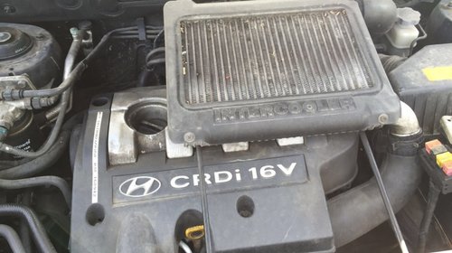 Dezmembram Hyundai Santa Fe din 2003 motor 2.0 crdi