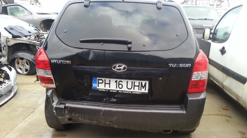 Dezmembram Hyundai Tucson 2.0 benzina 4x2