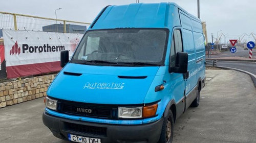 Dezmembram Iveco Daily 2.8 D an 2002