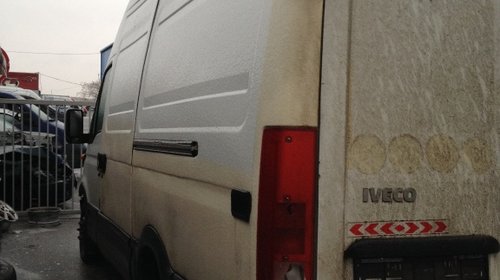 Dezmembram Iveco Daily 2.8 , fabr 2003