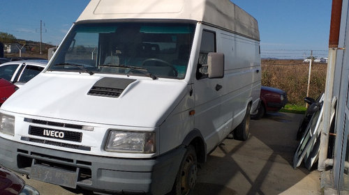 Dezmembram Iveco Daily 35.8, 2.8 D, cod motor