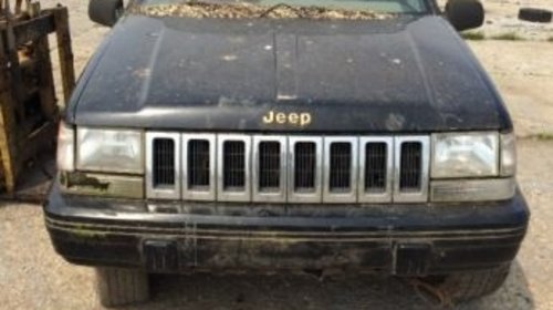 Dezmembram Jeep Grand Cherokee 4.0 benzina cu