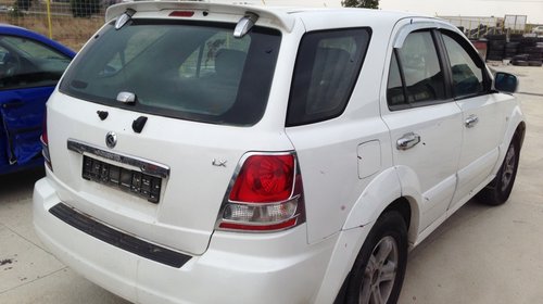 Dezmembram KIA SORENTO LX 2.5 D 2006