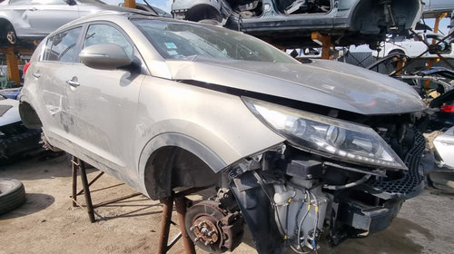 Dezmembram Kia Sportage 3 [2010 - 2014] Cross