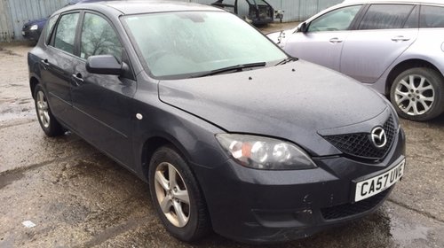 Dezmembram Mazda 3 1.6 benzina 2008, facelift