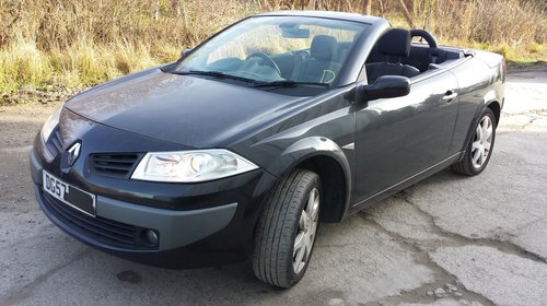 Dezmembram Megane 2 Cabrio