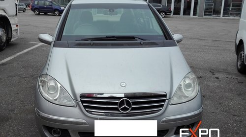 Dezmembram MERCEDES A150 Avantgarde W169, An 