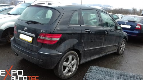 Dezmembram MERCEDES B 180 , W245, An 2006, 2.0 CDI, 1992 cm3, 80kw, Automat. Cod motor: OM 640.940/640940